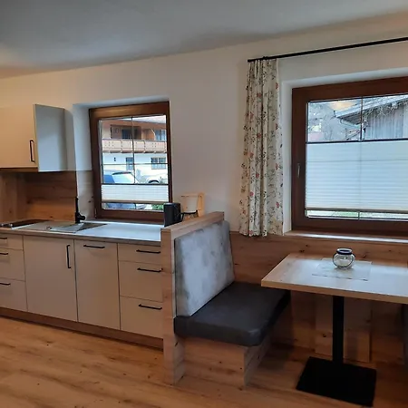 Haus Traudl شقة *